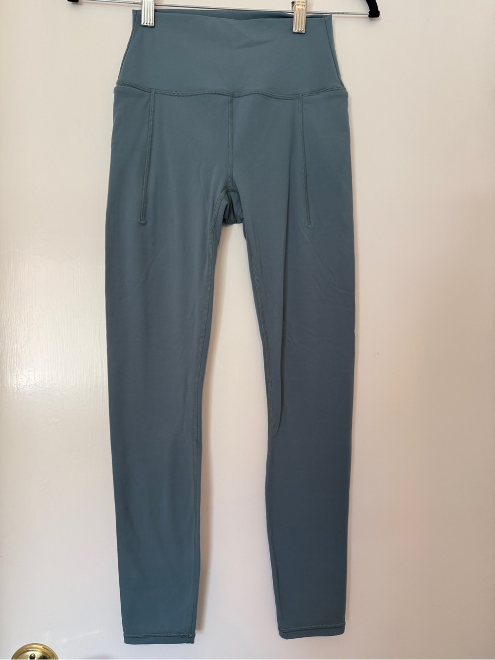 Prana Luxura Pocket Legging - Picture 2 of 5